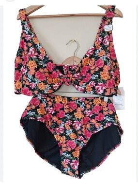 Time and Tru Floral Bikini Set Red Orange Black Green